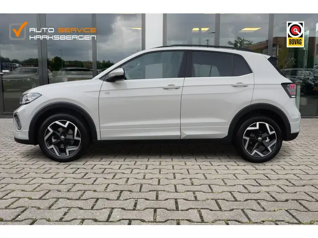 Volkswagen T-Cross 1.5 TSI R-Line | ACC | Camera | Trekhaak |