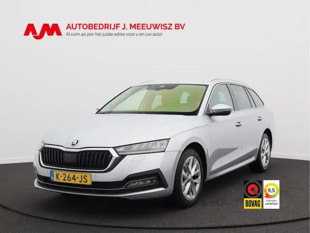 ŠKODA Octavia Combi 1.0 e-TSI Business Edition Plus/ automaat/ zeer mooi!
