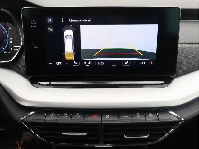 ŠKODA Octavia Combi 1.0 e-TSI Business Edition Plus/ automaat/ zeer mooi!