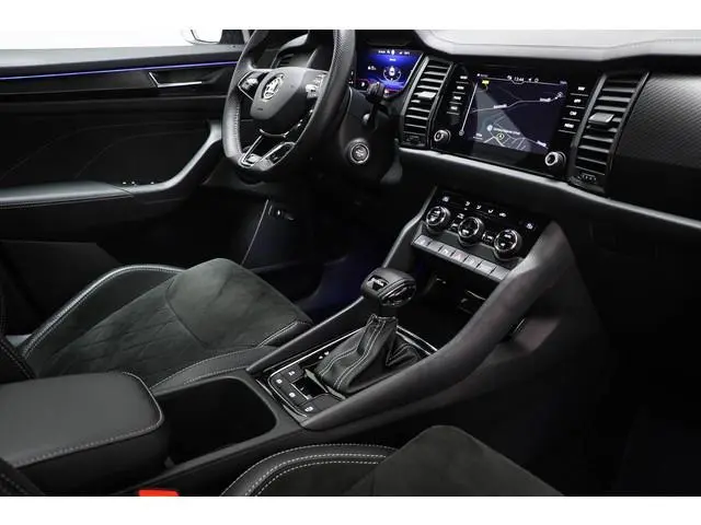 Skoda Kodiaq 1.5 TSI MHEV Sportline Business 7p | PANORAMADAK | SMARTLINK | DAB | CAMERA