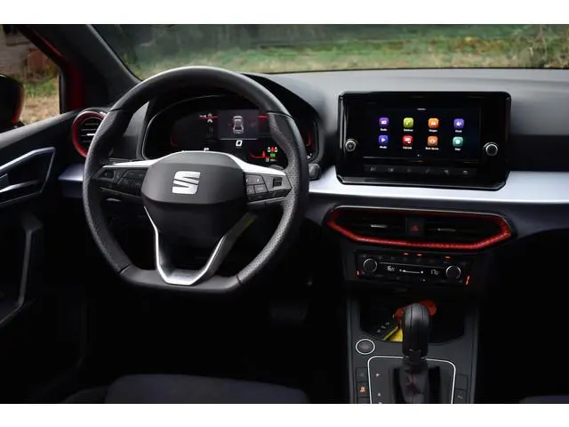 SEAT Ibiza TSI 116PK DSG FR-SPORT CAMERA/ACC/CARPLAY 1E EIG