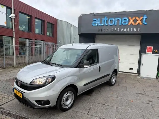 Fiat Doblò Cargo 1.4 T-Jet Natural Power L1H1 AIRCO I CNG I CAMERA INAVI I PDC I 1e EIGENAAR I COMPL...