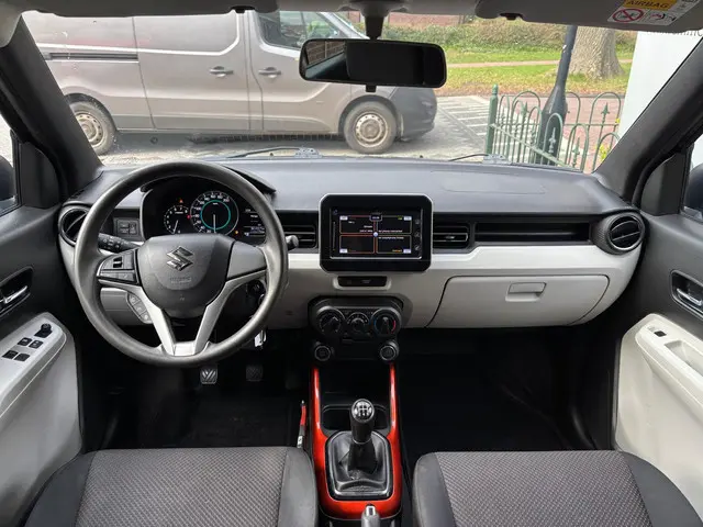 Suzuki Ignis