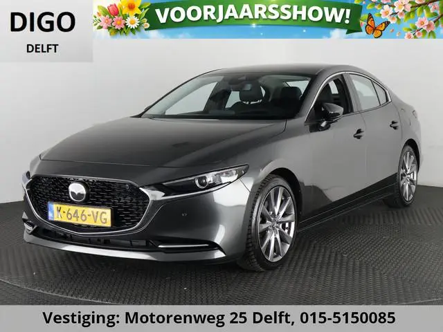 Mazda 3 2.0 e-SkyActiv-X M Hybrid 186 Comfort . STUUR & STOELVERWARMING . BOSE AUDIO  . NAVIGATIE .
