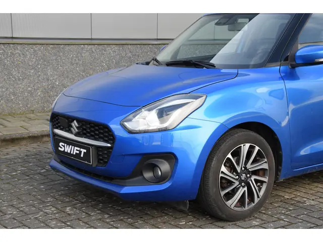 Suzuki Swift 1.2 Style Smart Hybrid | Apple carplay/android | Inklapbare buitenspiegels | Navigatie...