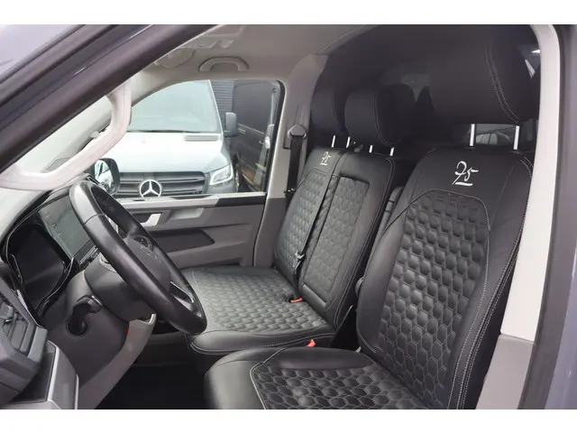 Volkswagen Transporter 2.0 TDI 150pk L2 H1 Bulli 75th Edition