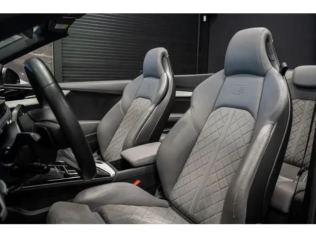 Audi A5 Cabriolet 3.0 TFSI S5 quattro *Bang & Olufsen / HUD / Surround-View / Massage / Matrix-LED L...