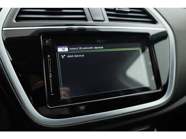Suzuki S-Cross