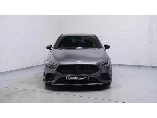 Mercedes-Benz A-klasse 250 Premium Plus Panodak Burmester Sound PDC v+a Leder/alcantara Navi