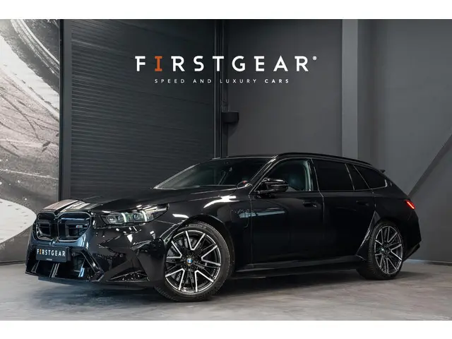 BMW 5-serie Touring M5 *M Driver’s Package / Bowers & Wilkins / Carbon-interieur / Stoelventilatie /...