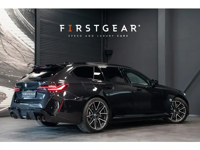 BMW 5-serie Touring M5 *M Driver’s Package / Bowers & Wilkins / Carbon-interieur / Stoelventilatie /...