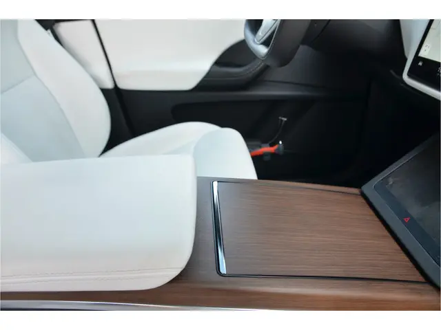 Tesla Model X Dual Motor AWDrive 6p. 100 kWh Enhanced AutoPilot4.0+FSD (twv 7.500,-)