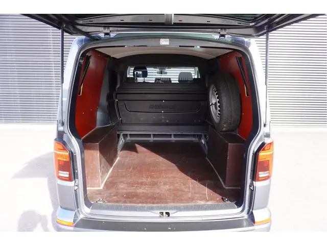Volkswagen Transporter 199pk Automaat 4x4 Bulli Dubbele cabine Trekhaak Camera Apple Carplay Navigat...