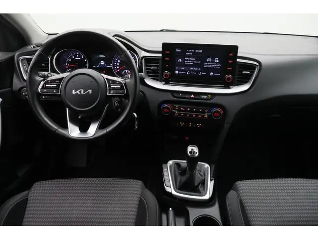 Kia Ceed Sportswagon 1.5 T-GDi DynamicPlusLine Climate, Winterpakket, Cruise, Apple Carplay, Camera,...