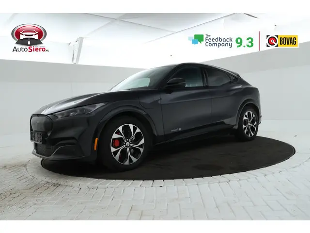 Ford Mustang Mach-E AWD 75 kWh