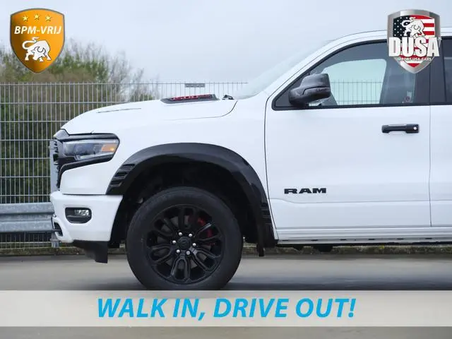 Dodge RAM 1500 | Limited | 5.7 V8 | HEMI | Night Edition | Panorama dak  | Luchtvering | BPM-VRIJ |...