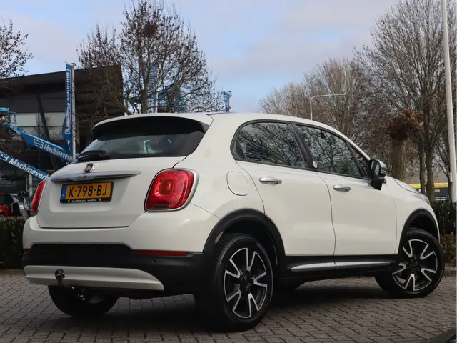 Fiat 500 X 1.4 Turbo MultiAir PopStar Cruise Control / Climate / Navi / Trekh / Carplay