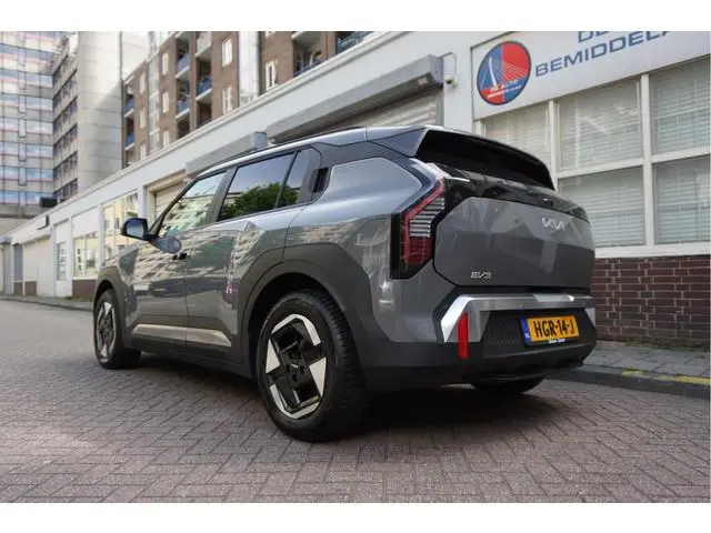 Kia EV3 Plus 81.4 kWh | Adaptieve cruise + Lane dep | 605km WLTP | Apple Carplay | Verwarde stoelen...