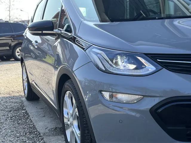 Opel Ampera-e