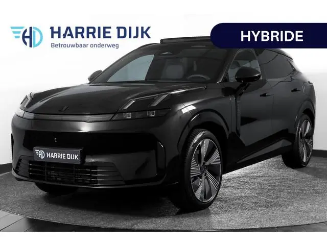 Lynk & Co 08