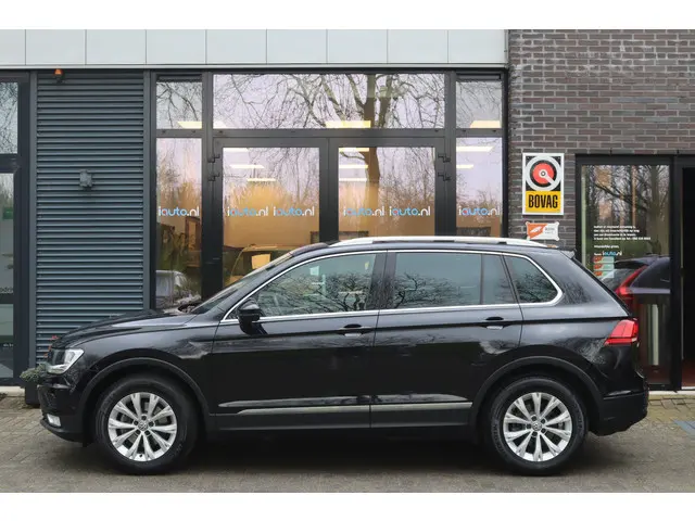 Volkswagen Tiguan 1.4 TSI ACT 150PK DSG Comfortline Navi/Camera/ECC/ACC/17"/Trekhaak wegkl.