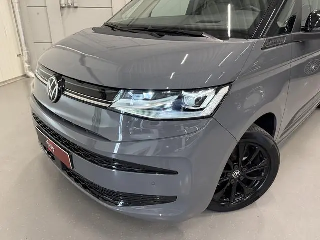 Volkswagen Multivan 1.4 eHybrid L2 EDITION 7p. PANO/TREKHAAK/LEER/HEAD-UP/IQ-LIGHT/ACC/ADAPTIVE-ONDE...