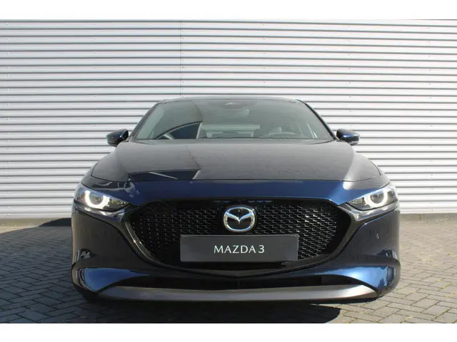 Mazda 3 2.0 e-SkyActiv-G 122PK 6MT Exclusive-line | Leder | Bose Audio | 360° Camera | Elek. stoelve...