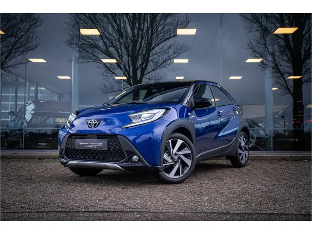 Toyota Aygo X 1.0 VVT-i MT Bi-Color ** Navigatie ** 17inch **