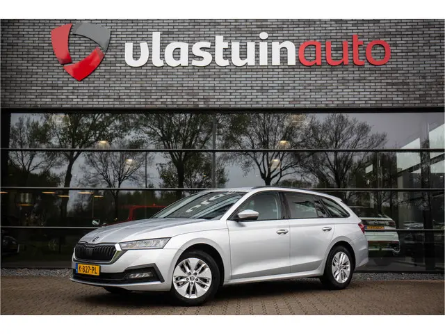 ŠKODA Octavia Combi 1.0 e-TSI Business Edition , Virtual cockpit, Cruise, Carplay, NL-Auto,