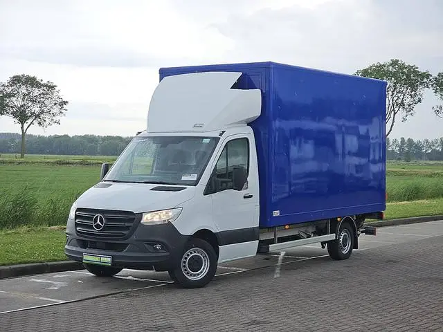 MERCEDES-BENZ SPRINTER 315 bakwagen laadklep!