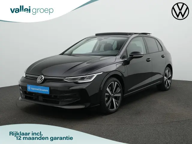 Volkswagen Golf 1.5 eHybrid 204 pk Life Edition | Panoramadak | Stuur-/stoelverwarming | Achteruitri...