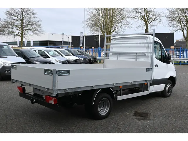 Mercedes-Benz Sprinter 515 CDI L2 Pro Open laadbak 3500 KG trekhaak, Geveerde stoel