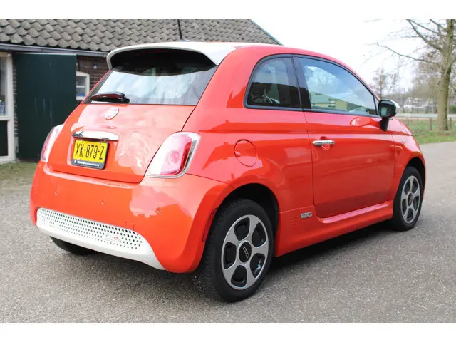 Fiat 500e E 24kwh CRUISE CONTROL LEER STOELVERWARMING 94000KM!!!