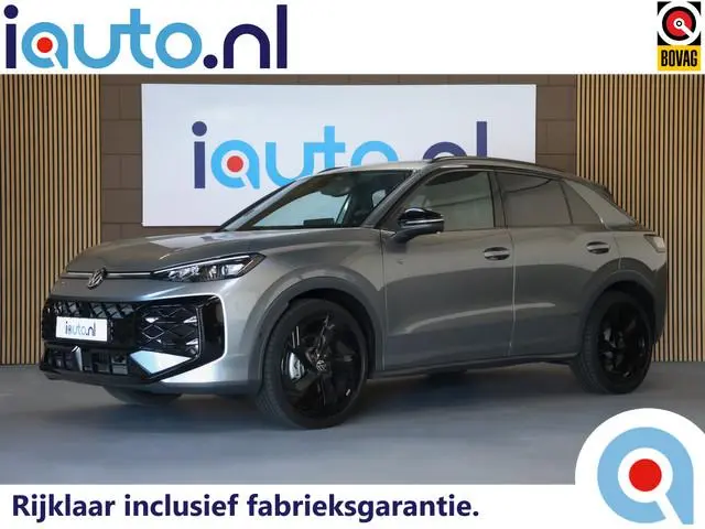 Volkswagen T-Roc 1.5 eTsi R-Line Black Style Pano/IQ.Light/Keyless/Camera/ACC/Elek. klep/20"/Trekhaa...