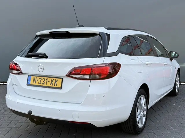 Opel Astra Sports Tourer BWJ 2022 1.2 111 PK Business Edition TREKHAAK | CRUISE | CARPLAY + ANDROID...