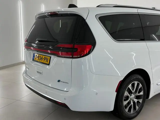 Lancia Voyager
