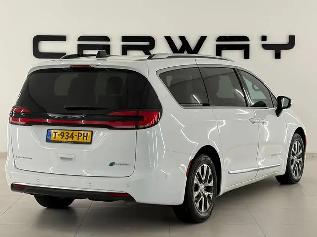 Lancia Voyager