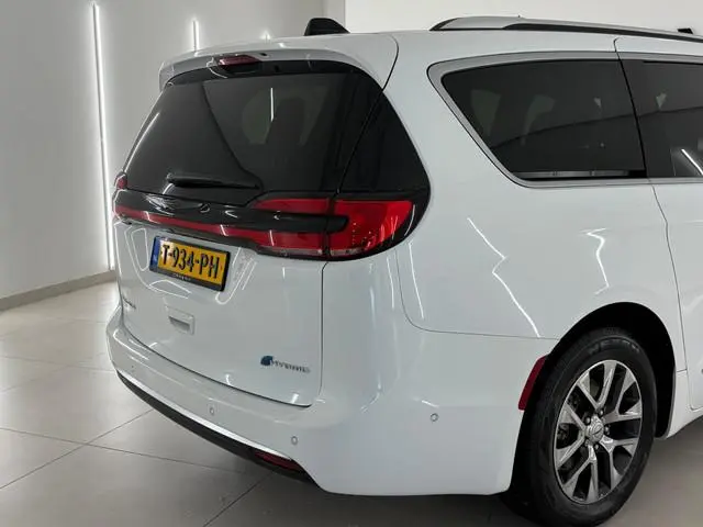 Lancia Voyager
