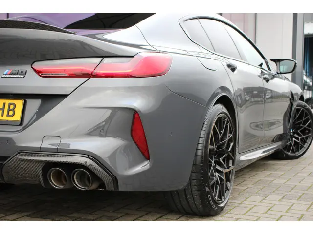 BMW M8