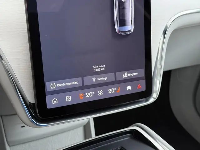 Volvo EX90