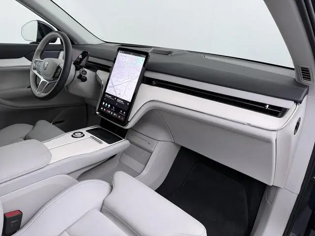 Volvo EX90