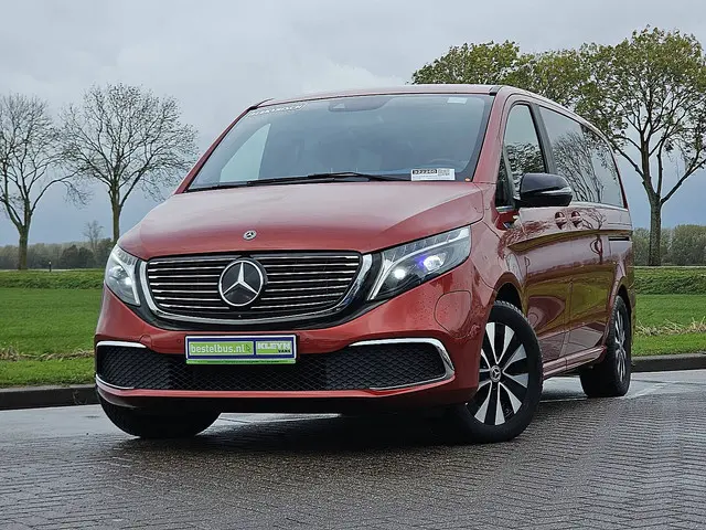 MERCEDES-BENZ EQV 300 7-zits pano navi l2!