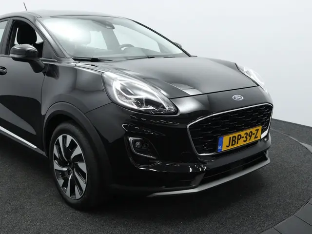 Ford Puma 1.0 EcoBoost Hybrid Titanium Automaat | Private lease €449 p.m.