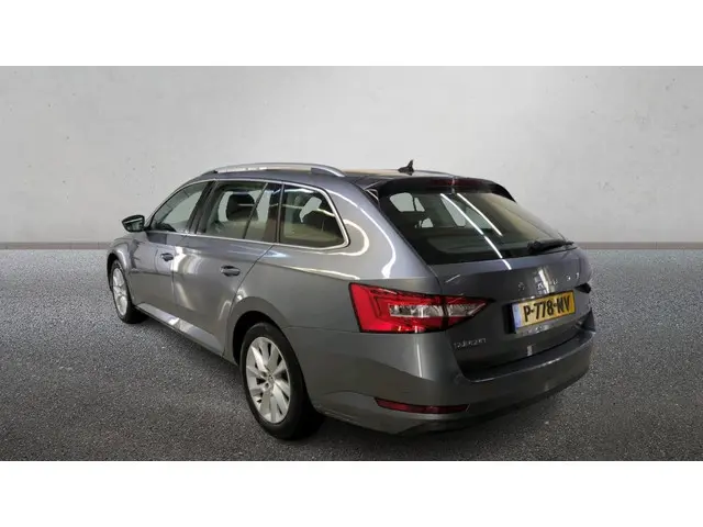 ŠKODA Superb Combi 1.4 TSI iV PHEV Business Edition Plus