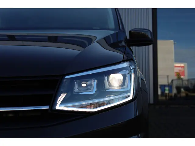 Volkswagen Caddy Exclusive 2.0 TDI 75kw/102pk L1H1 BMT DSG7