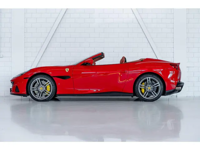 Ferrari Portofino M 3.9 V8 HELE | Scuderia Shield | Passenger Display | Custom Made |