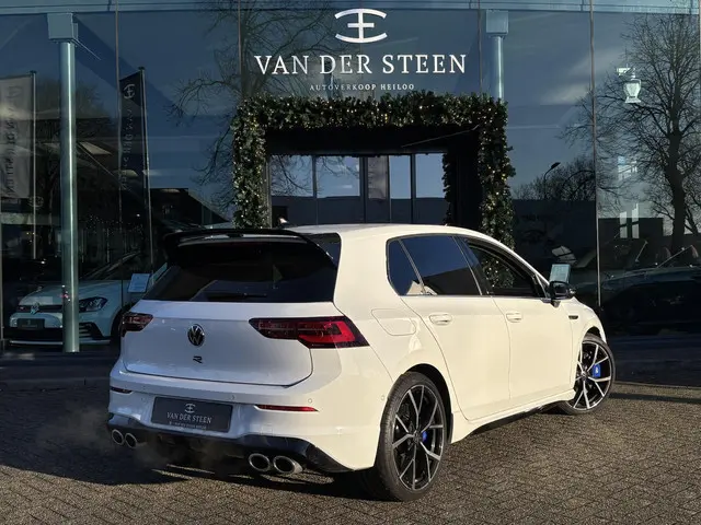 Volkswagen Golf 2.0 TSI R 4Motion Harman/Kardon | Dealer Onderhouden
