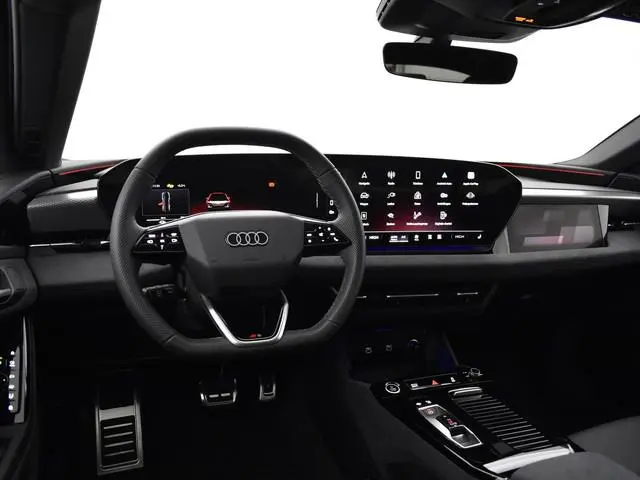 Audi A6 e-tron Avant S edition 83 kWh 286 PK · Tech Pro · 21" LM Velgen · Panorama-glasdak · Privacy...