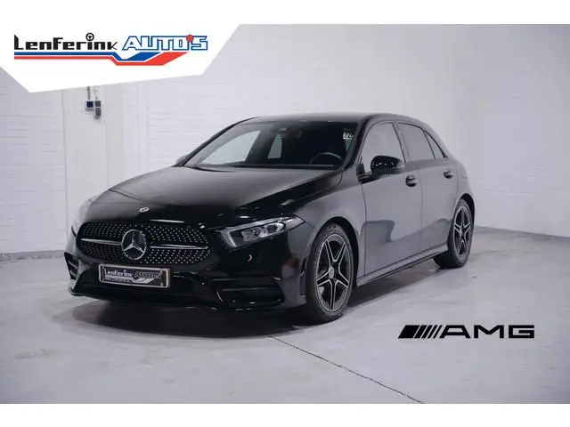 Mercedes-Benz A-klasse 180 Business Solution AMG Navi Camera PDC v+a Sfeerverlichting Led koplampen...