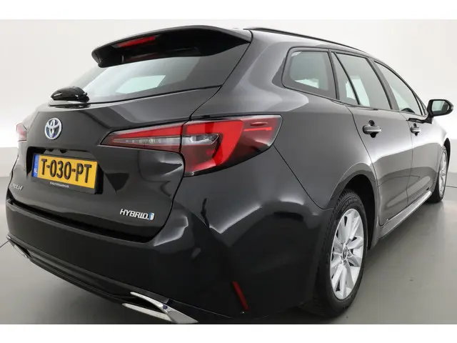 Toyota Corolla Touring Sports